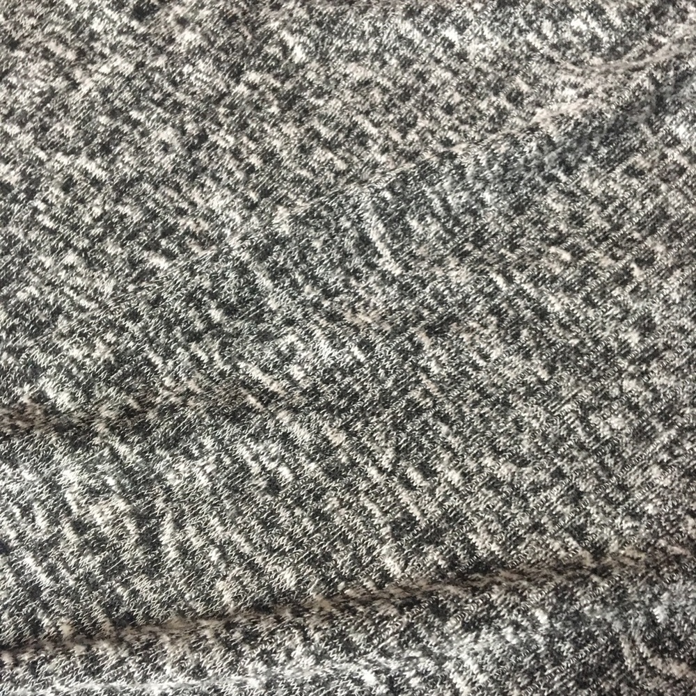 TEE - Picture 5 of 8